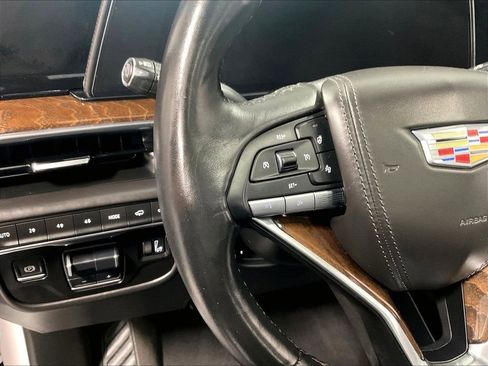 Used 2021 Cadillac Escalade ESV Sport Platinum w/ Heavy-Duty Trailer Package AWD/4WD image 24