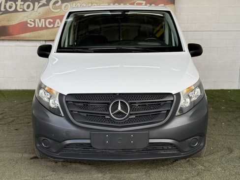 Used 2018 Mercedes-Benz Metris w/ Blind Spot Assist Package image 5