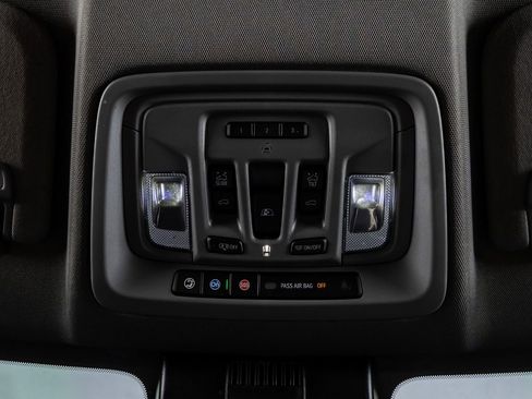 Used 2024 Chevrolet Silverado 2500 LTZ w/ LTZ Plus Package image 28