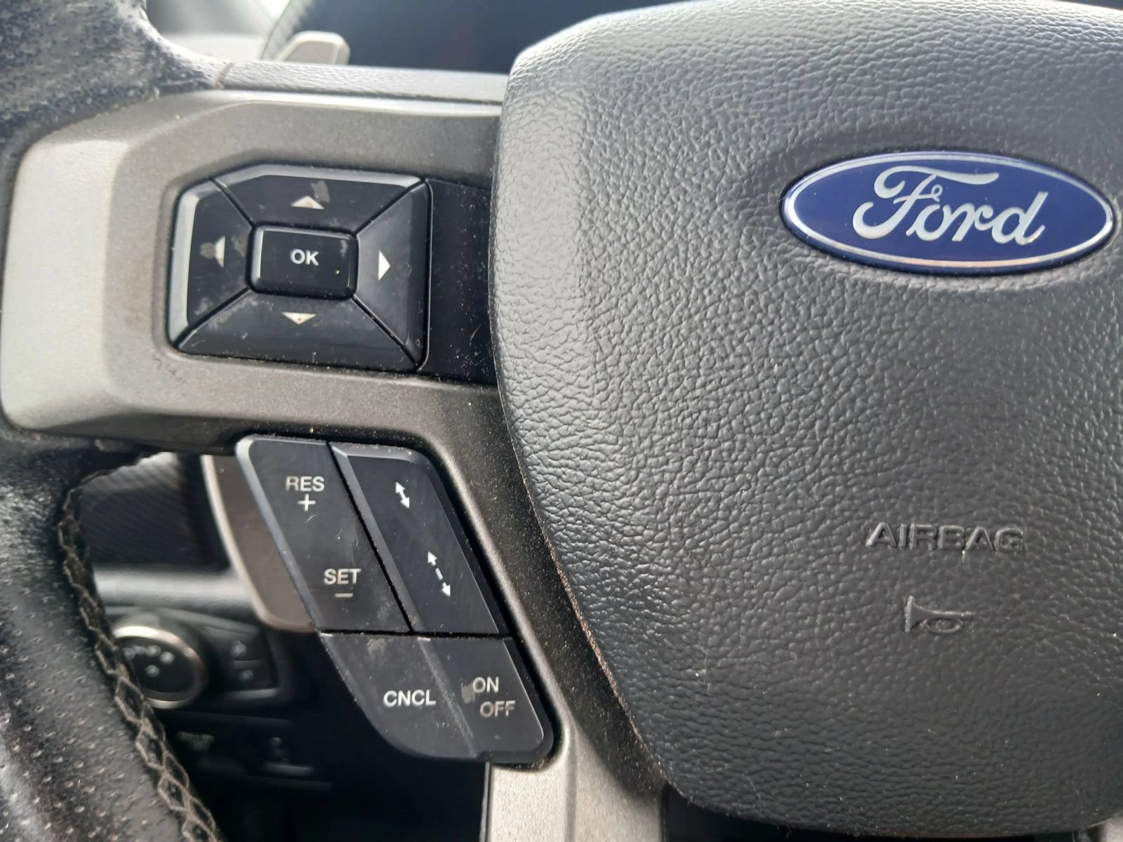 Used 2019 Ford F150 Raptor w/ Equipment Group 802A Luxury AWD/4WD image 26