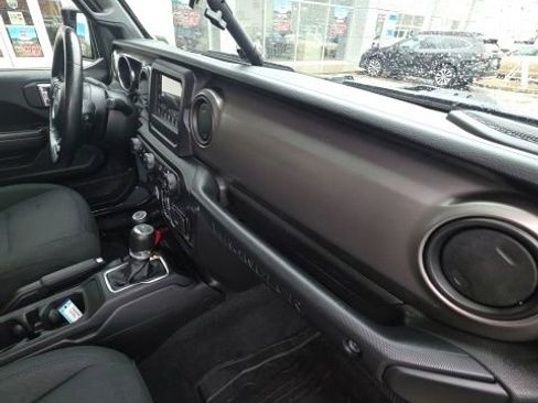 Used 2021 Jeep Wrangler Unlimited Sport AWD/4WD image 21