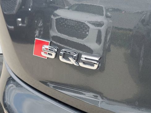 Used 2023 Audi SQ5 Prestige w/ Prestige Package AWD/4WD image 7