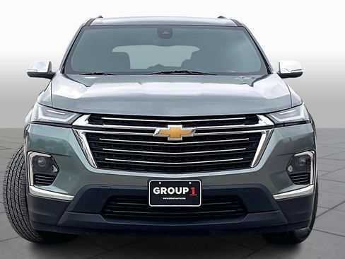 Used 2022 Chevrolet Traverse LT w/ LPO, Cargo Package image 4