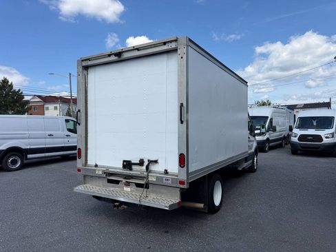 Used 2019 Ford Transit 350 156 DRW RWD image 3