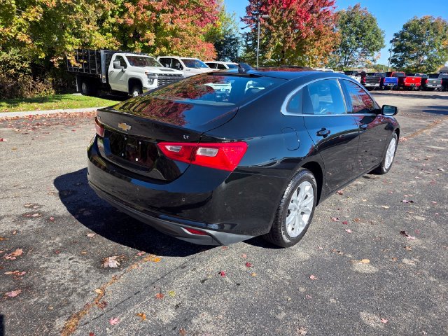 Used 2025 Chevrolet Malibu LT FWD image 4