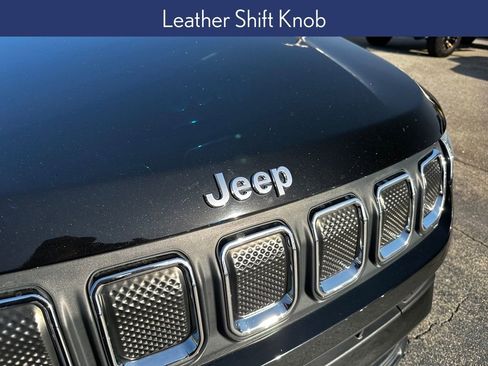 Used 2022 Jeep Compass Latitude image 13