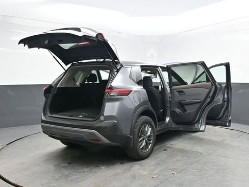 Used 2023 Nissan Rogue S AWD/4WD image 46
