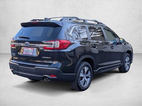 Certified 2025 Subaru Ascent Premium image 5