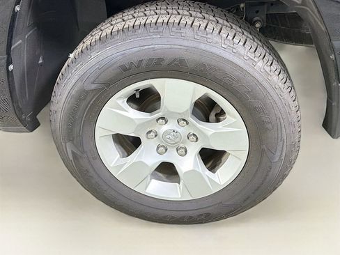 Used 2022 RAM 1500 Big Horn image 30