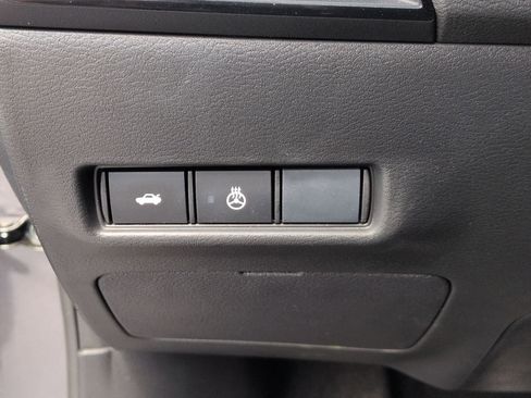 New 2026 Nissan Sentra SV w/ SV Convenience Package FWD image 17
