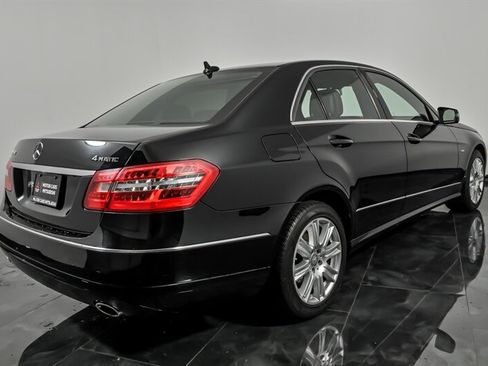 Used 2012 Mercedes-Benz E 350 4MATIC Sedan image 9