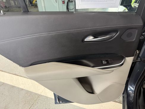 Used 2019 Cadillac XT4 Premium Luxury AWD/4WD image 14