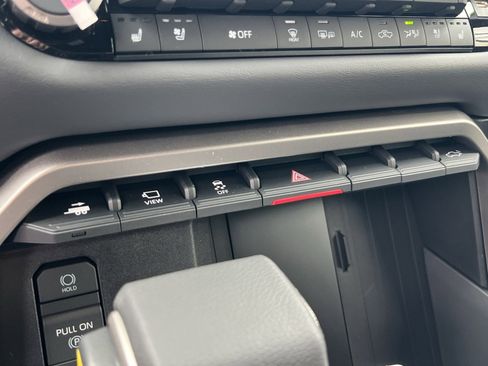 New 2026 Toyota Tundra Platinum AWD/4WD image 26