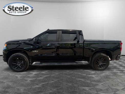 Used 2023 Chevrolet Silverado 1500 RST RWD image 2