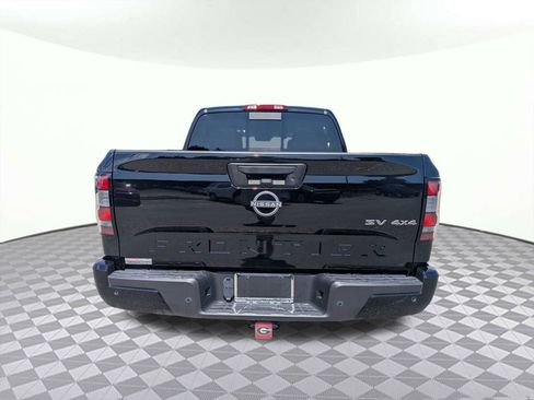 Used 2023 Nissan Frontier SV w/ SV Premium Package AWD/4WD image 4