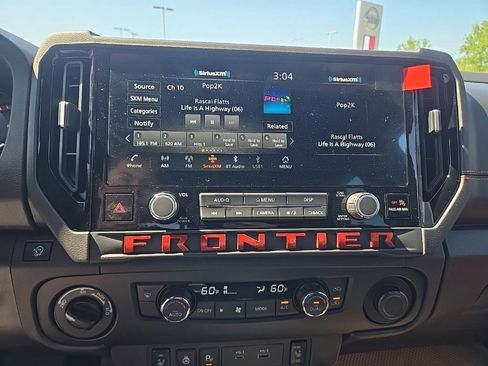 New 2026 Nissan Frontier PRO-4X w/ Tow Package AWD/4WD image 18