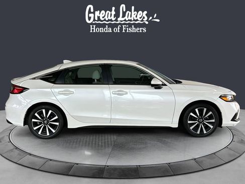 Used 2023 Honda Civic EX-L image 6