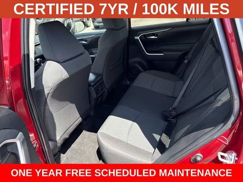 Used 2025 Toyota RAV4 XLE AWD/4WD image 16