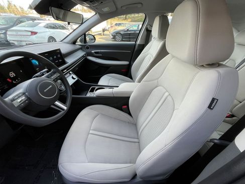 Used 2025 Hyundai Sonata SEL image 29