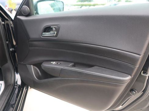 Used 2014 Acura ILX w/ Premium Package image 12