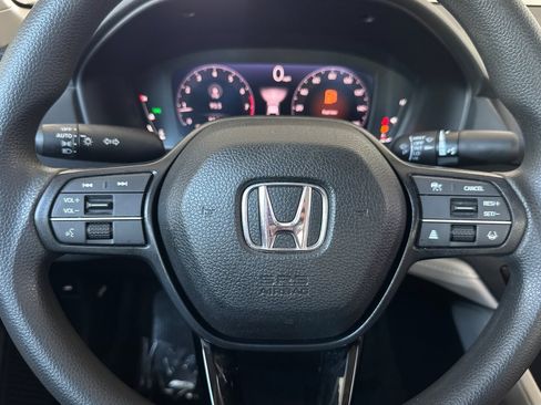 Used 2024 Honda Accord LX image 10