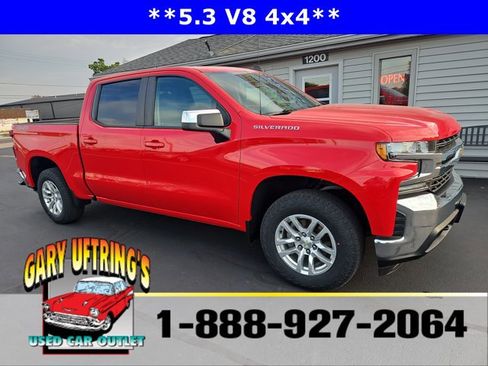 Used 2021 Chevrolet Silverado 1500 LT w/ Bed Protection Package image 1
