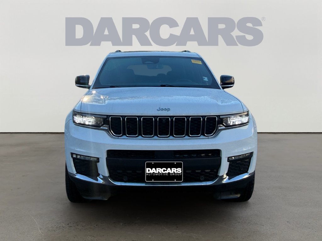 Used 2024 Jeep Grand Cherokee L Limited w/ Luxury Tech Group II AWD/4WD image 2