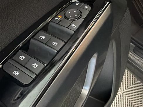 New 2026 Nissan Pathfinder SL w/ SL Premium Package FWD image 24