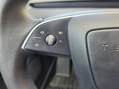 Used 2025 Tesla Model 3 Long Range RWD image 39