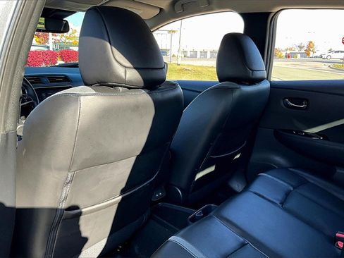 Used 2022 Nissan Leaf SL Plus image 30