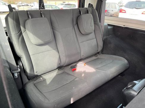 Used 2018 Jeep Wrangler Sport image 18