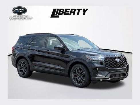 Used 2026 Ford Explorer ST image 1