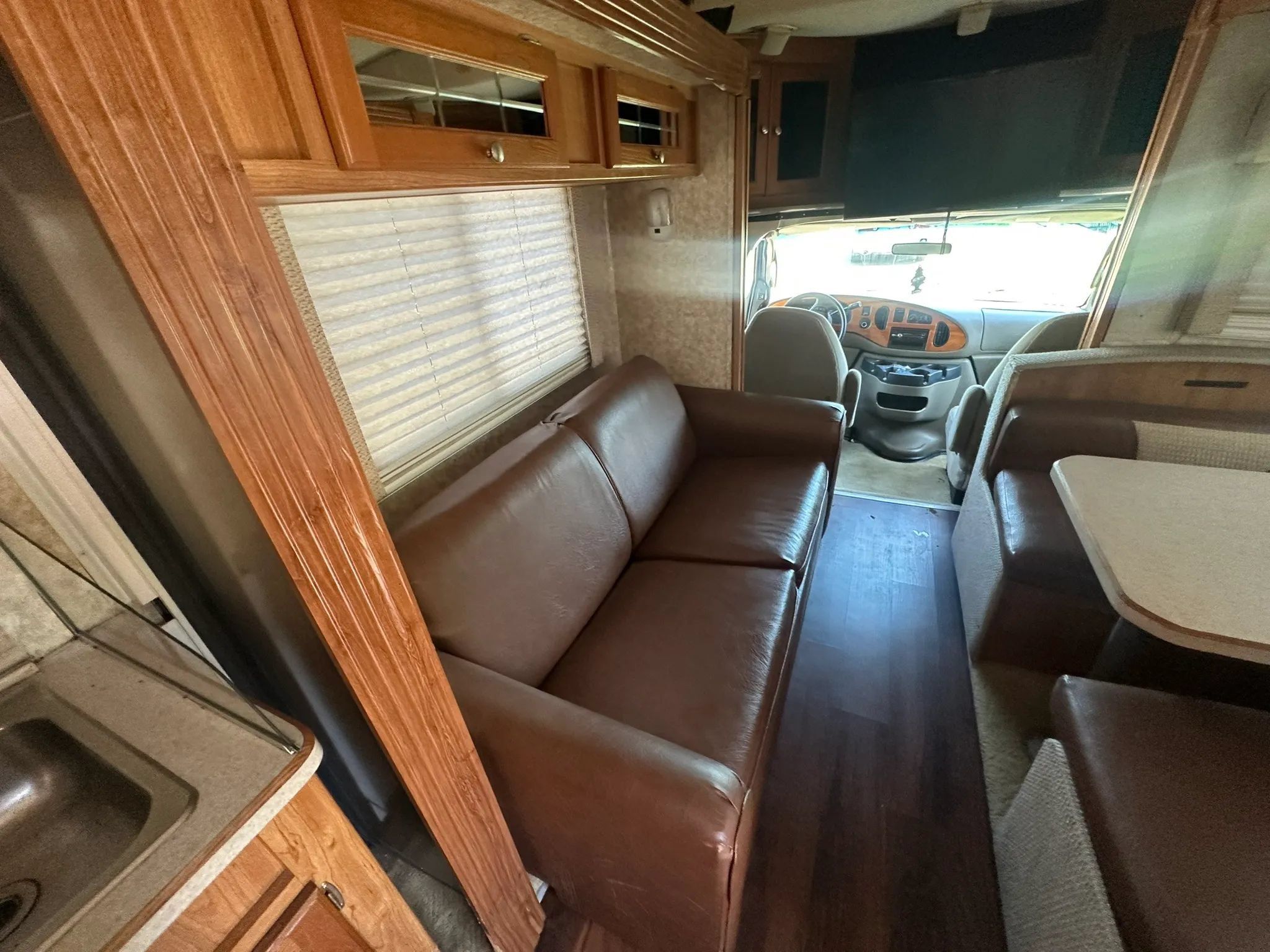 Used 2006 Ford E-450 and Econoline 450 RWD image 42