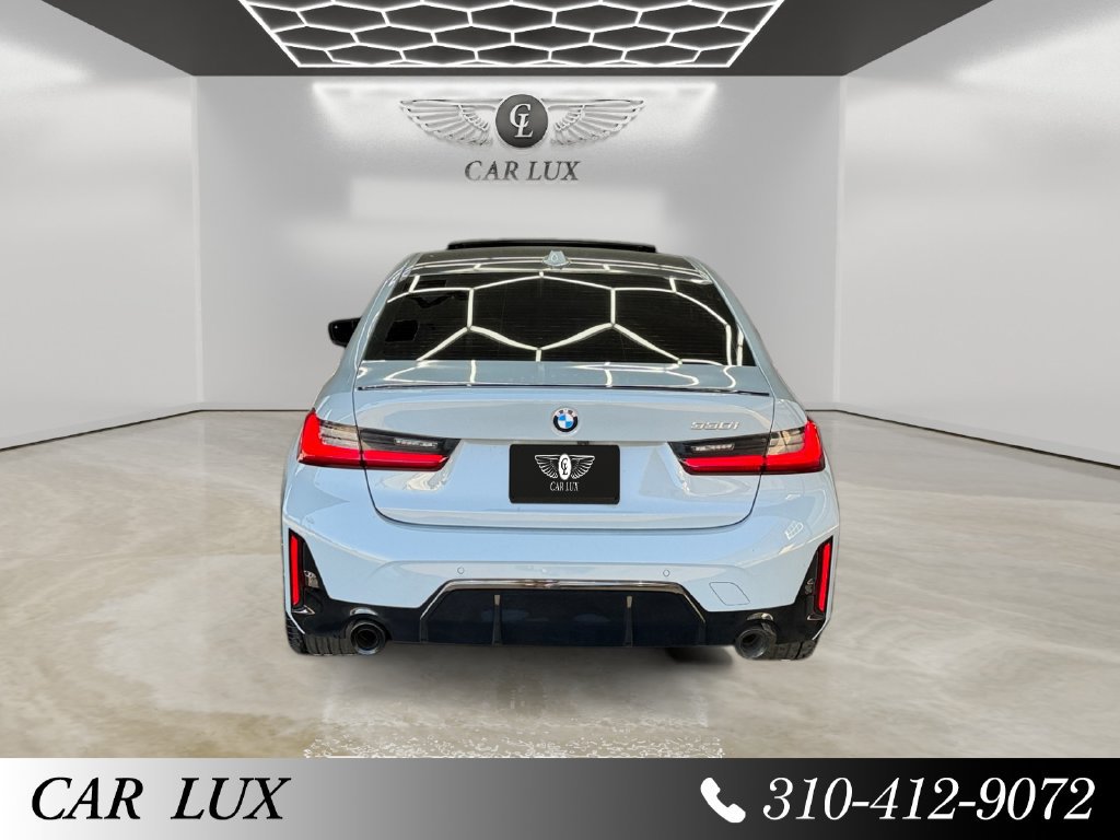 Used 2024 BMW 330i Sedan w/ M Sport Package RWD image 4