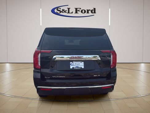 Used 2024 GMC Yukon XL SLT w/ SLT Luxury Package AWD/4WD image 6