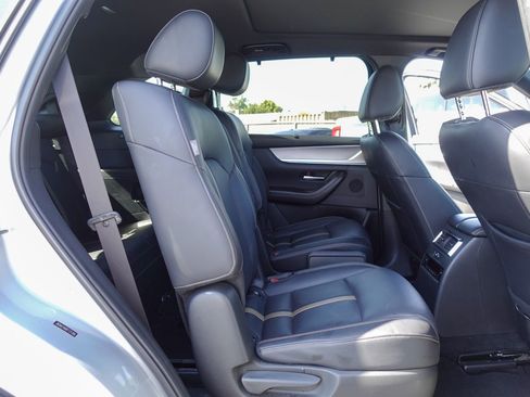 Used 2024 MAZDA CX-90 Plug-In Hybrid w/ Premium Plus AWD/4WD image 16