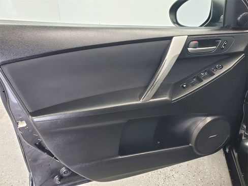 Used 2010 MAZDA MAZDA3 s Sport image 7