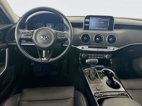 Used 2018 Kia Stinger image 21
