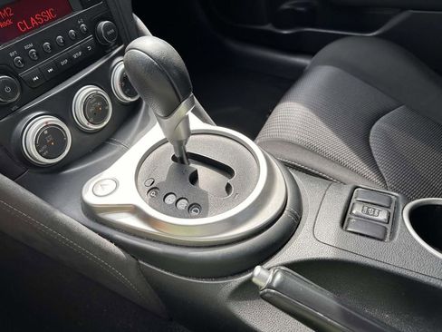 Used 2019 Nissan 370Z Roadster RWD image 24