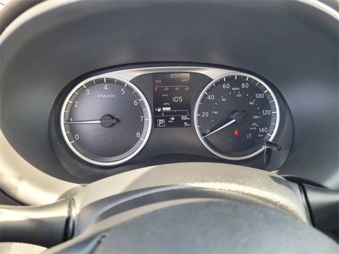 New 2025 Nissan Kicks Play S image 11