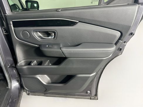 Used 2024 Honda Pilot EX-L image 30