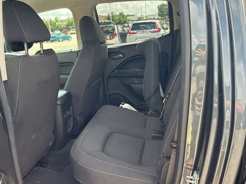 Used 2017 GMC Canyon SLE w/ SLE Convenience Package AWD/4WD image 25