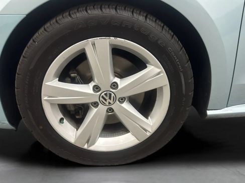 Used 2012 Volkswagen Passat 2.5 SE FWD image 27