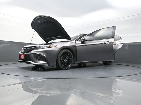 Used 2022 Toyota Camry XSE image 54