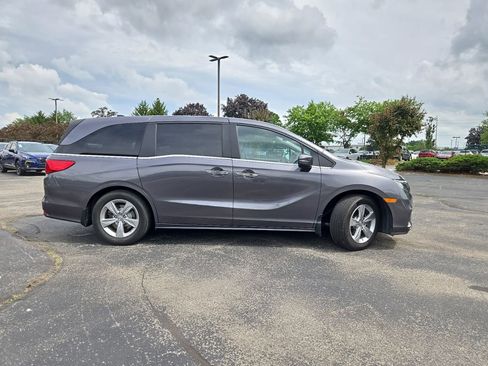 Used 2019 Honda Odyssey EX image 2