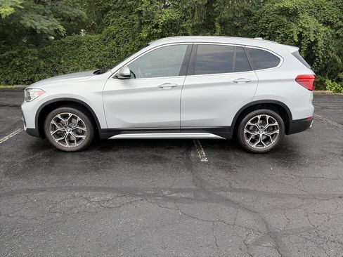 Used 2021 BMW X1 xDrive28i w/ Convenience Package AWD/4WD image 8