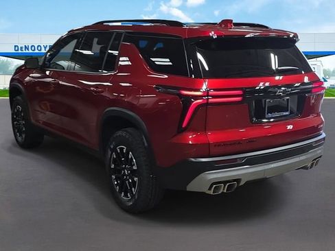 New 2026 Chevrolet Traverse Z71 w/ Enhanced Driving Package AWD/4WD image 11
