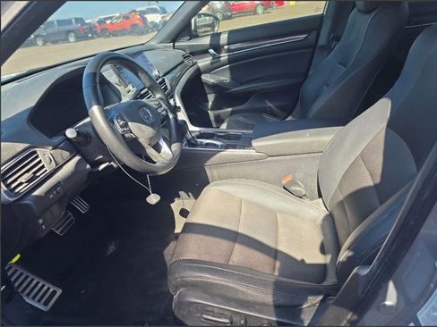 Used 2020 Honda Accord Sport image 16