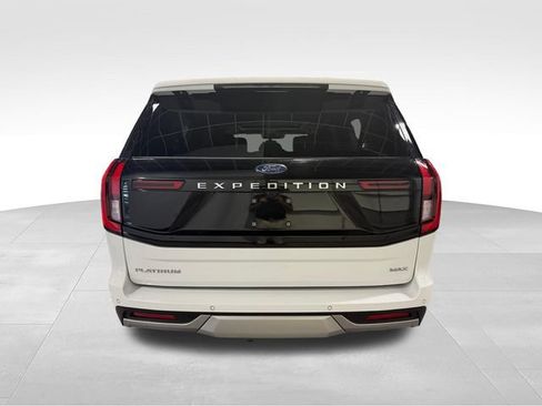 Used 2025 Ford Expedition Max Platinum AWD/4WD image 6