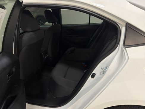Used 2025 Toyota Corolla LE FWD image 8